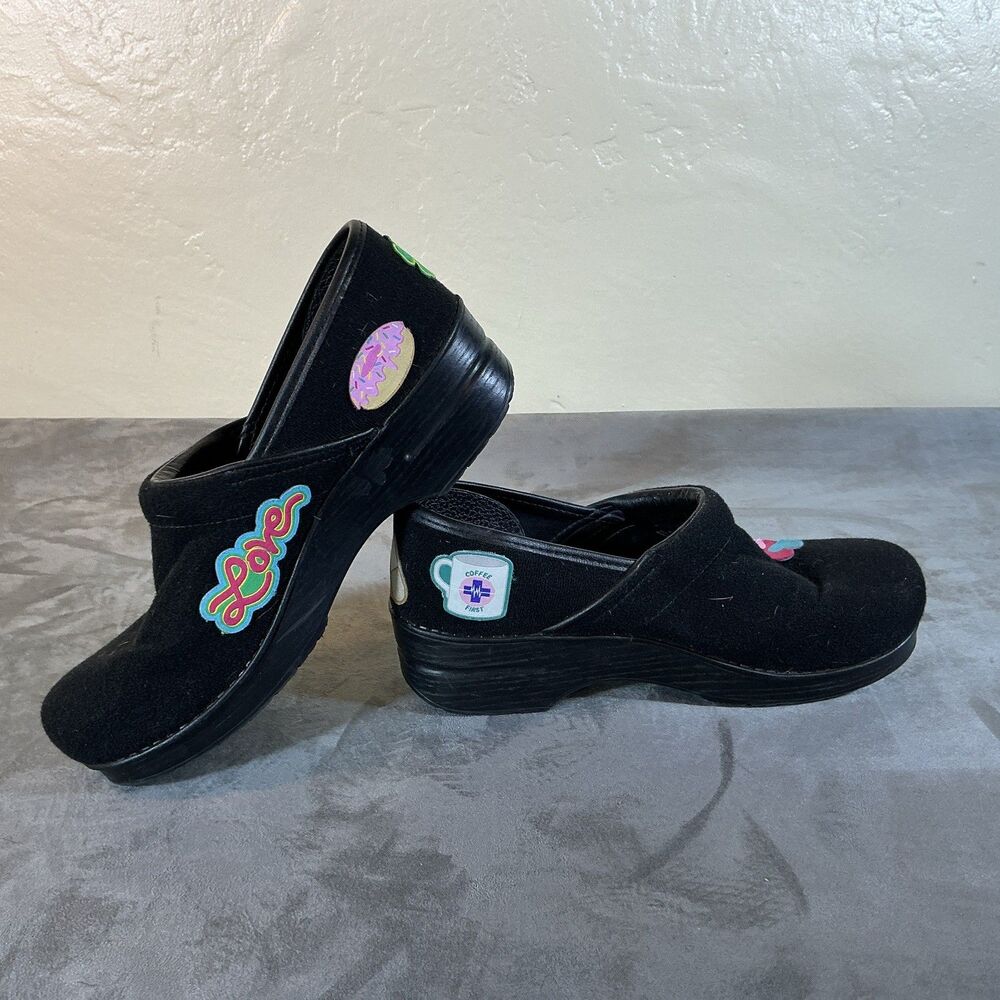 Dansko Brenna Black Felt Clogs 41 Womens 10.5 Superhero Nurse Doctor Theme Patch